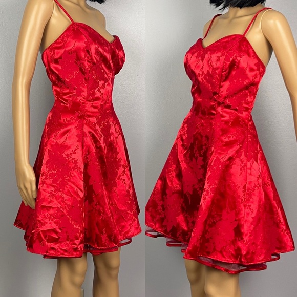 Vintage Red Brocade Dress - Picture 2 of 6